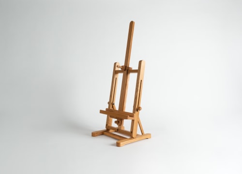 Small Tabletop Easel