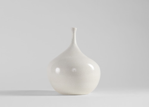 vase white