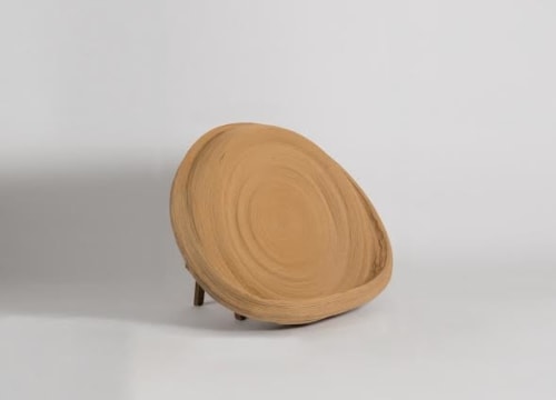 Ronde piece standing