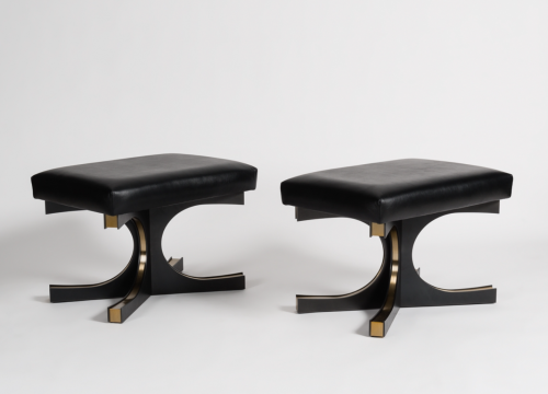 Heros Stool