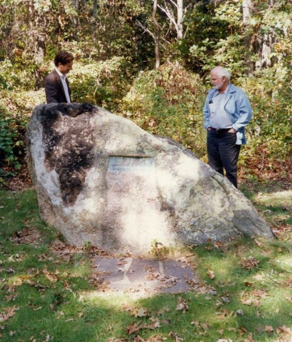 Robert Arneson visits Pollock's tomb, fall 1991