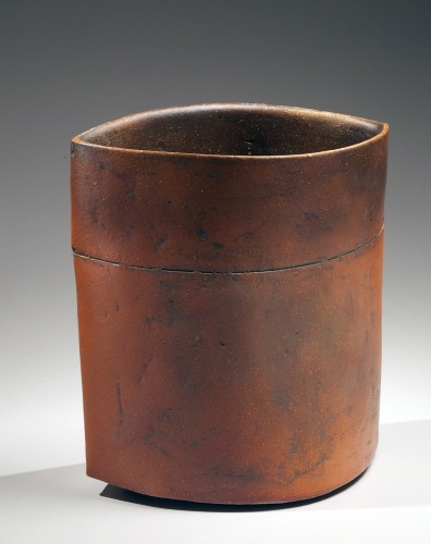 Ichino Masahiko - Akadobe-glazed ovoid vase - Artworks - Joan B Mirviss LTD | Japanese Fine Art | Japanese Ceramics