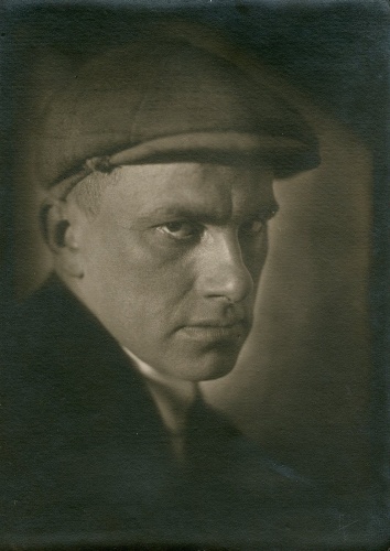Abram Shterenberg (1894-1979), Portrait of Mayakovsky, 1924