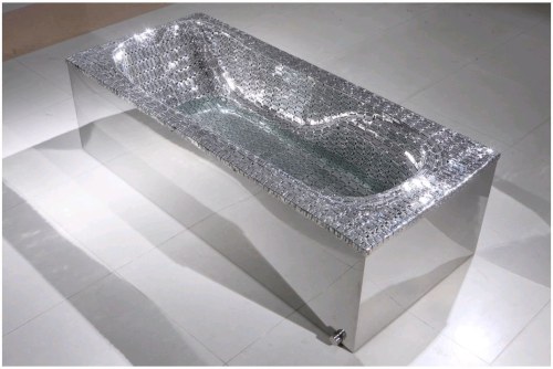 Let&#039;s Take a Break, 2013, stainless steel made razor blades, stainless steel sheet&nbsp;and water,&nbsp;64.2 x 28.3 x 18.5 inches/163 x 72 x 47 cm