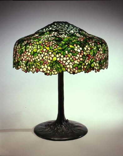 Tiffany Glass: Painting with Color and Light