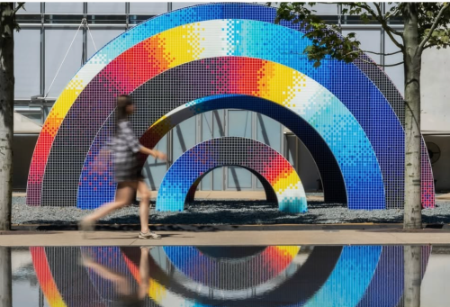 “Chromadynamica Series” by Felipe Pantone in Hangzhou, China.