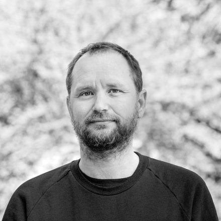 Tomás Saraceno