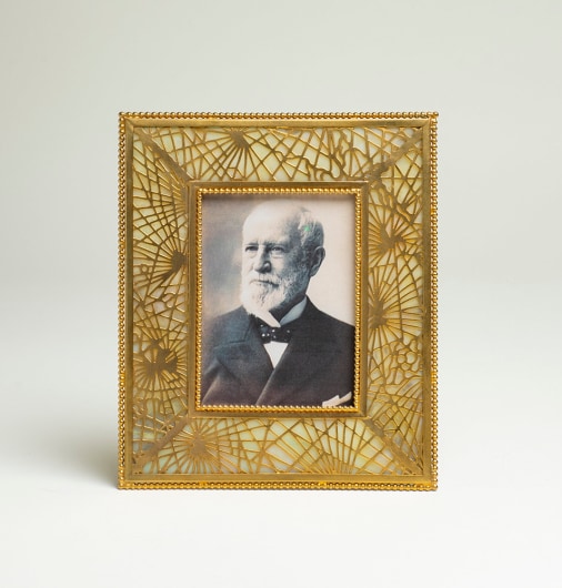 &quot;Pine Needle&quot; Picture Frame