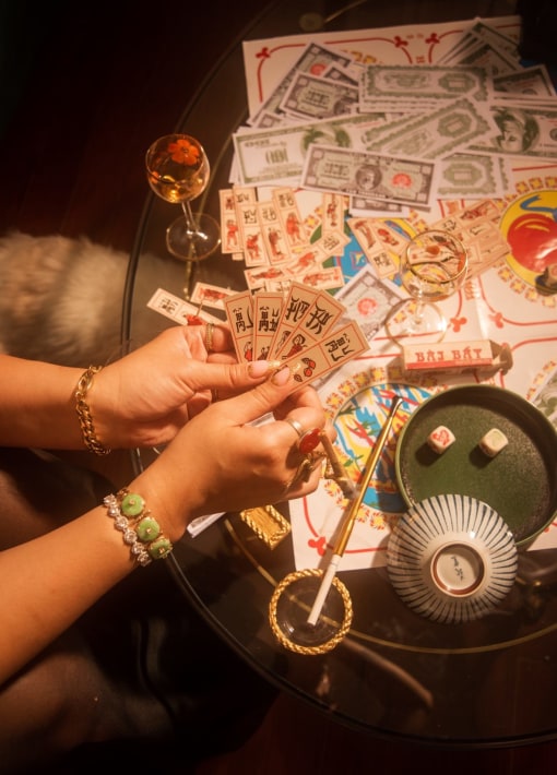 Hoa Tay (Flower Hands) | Southern Artists of the Vietnamese Diaspora