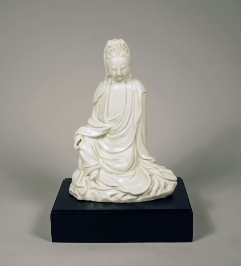 Blanc de Chine Porcelain Figure of Guanyin