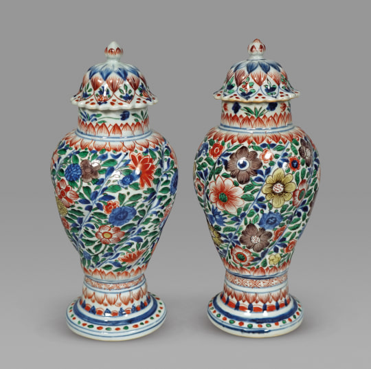 Pair of Chinese Export Wucai Glazed Vases and Covers