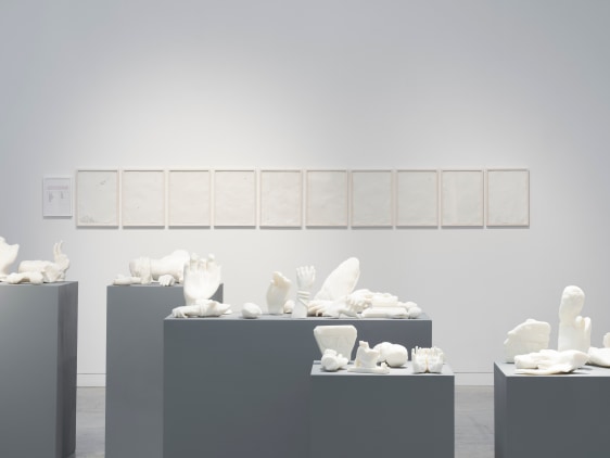 Aicon Gallery, Gift and it&#039;s Offerings