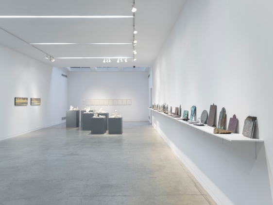 Aicon Gallery, Gift and it&#039;s Offerings