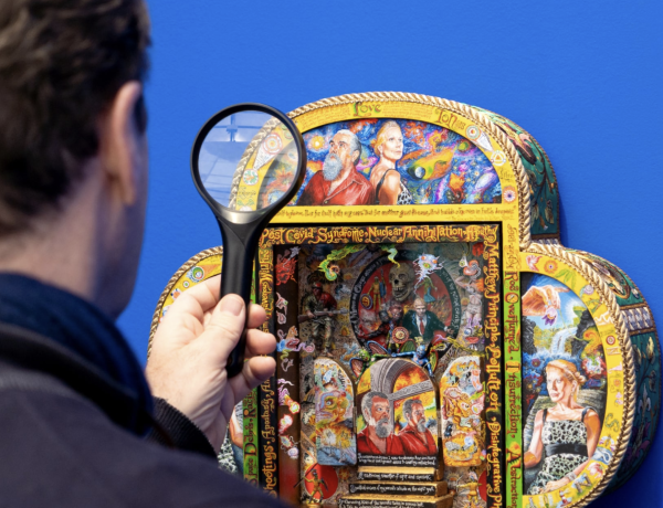 Why do gallerists make such good art collectors?