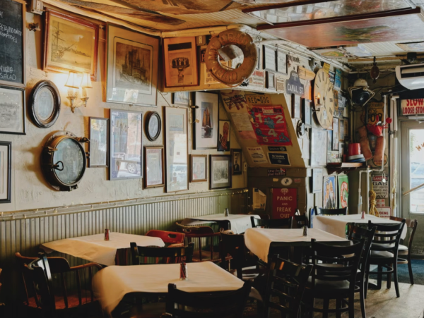 Financial Times features Sari Dienes: &quot;The wonky wonder of New York’s Ear Inn: ‘It’s filled with memorabilia that had nowhere else to go’&quot;