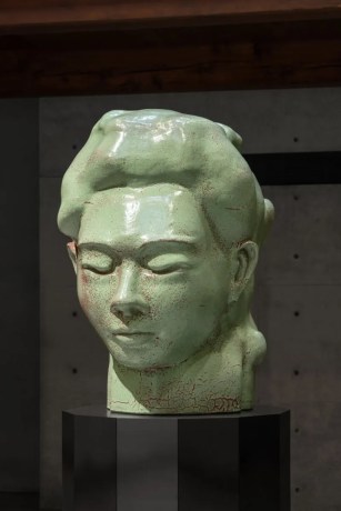 THOMAS SCHUTTE