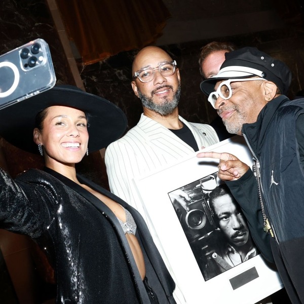 The Gordon Parks Foundation Celebrates the Arts &amp; Activism With Alicia Keys, Swizz Beatz, Colin Kaepernick, and More