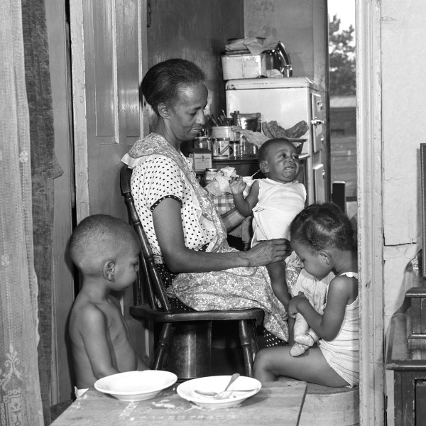 Gordon Parks exhibit at Minneapolis Art Institute inspires St. Paul youth