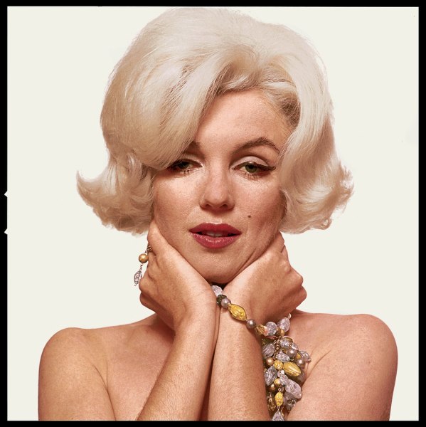 Marilyn Monroe, &ldquo;The Last Sitting&rdquo;, Holding Beads, Neck