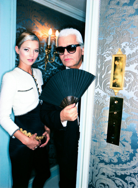 Ellen von Unwerth, Kate Moss and Karl Lagerfeld, Paris, 1996