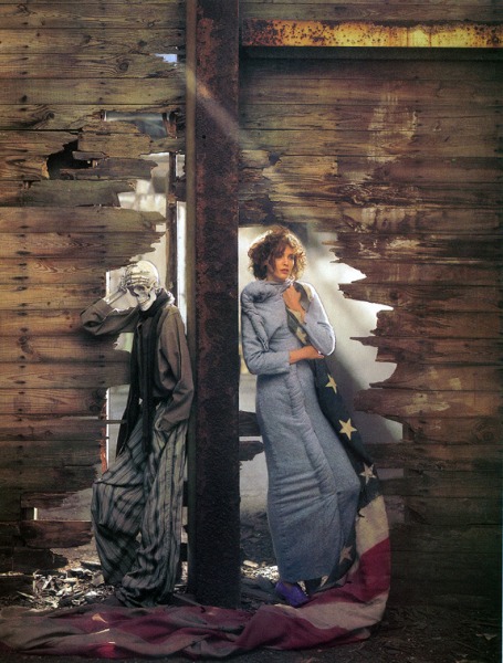 Richard Avedon, Episode 15: In Memory of the Late Mr. and Mrs. Comfort, 1995 (Both, Comme des Gar&ccedil;ons)