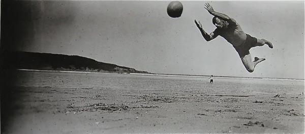 Jacques Henri Lartigue, Despian, Hendaye, August, 1927