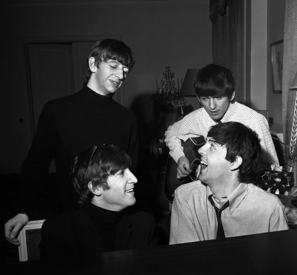 Harry Benson, The Beatles Composing III, Paris, 1964