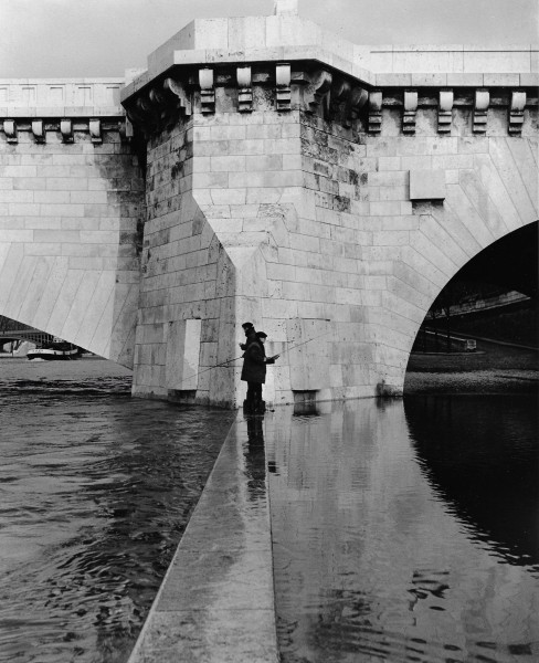 Robert Doisneau, Pont de la Tournelle, 1957