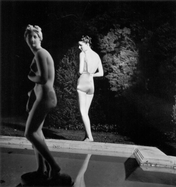Louise Dahl-Wolfe, Night Bather, 1939