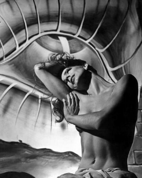 Philippe Halsman, &quot;Mad Isolde&quot; Toni Hollingsworth, Dali Backdrop for Ballet, c.1950