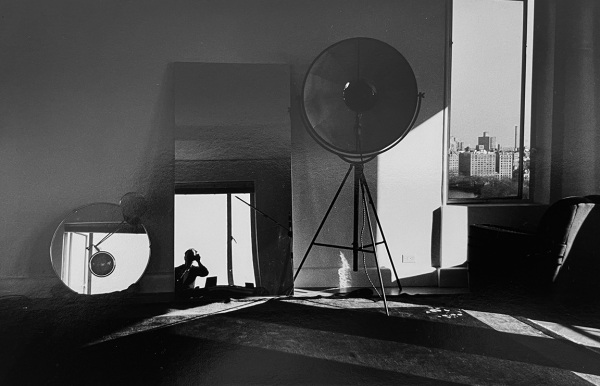 Arthur Elgort, Self Portrait at Home, New York City, 1982