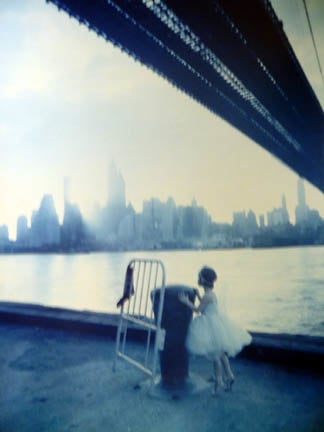 Norman Parkinson, Fairy, Brooklyn Bridge, 1949