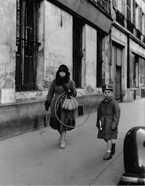 Robert Doisneau, Les Beaux Jeudis, 1957