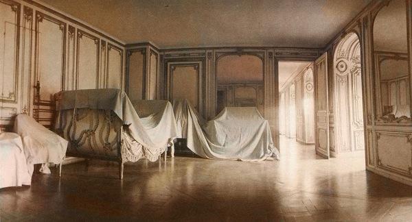 Deborah Turbeville, The Private Apartment of Madame du Barry, Versailles, France, 1980
