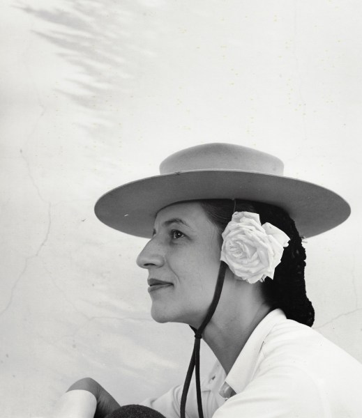 Louise Dahl-Wolfe, Diana Vreeland, 1942
