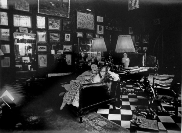 Jacques Henri Lartigue, Yvonne Printemps and Bibi at Sacha Guitry&#039;s, Paris, 1926