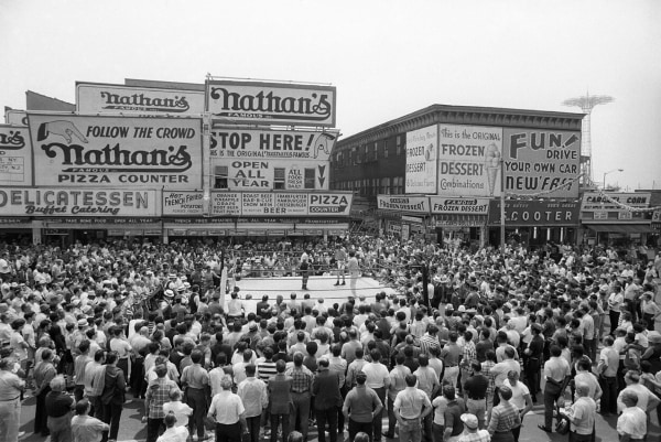 George Kalinsky, Boxing at Coney Island, 1969