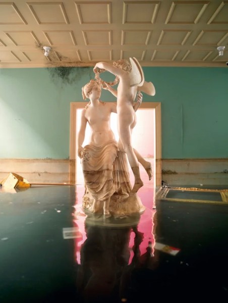 David LaChapelle, After The Deluge: Statue (The End of All We Knew), Los Angeles, 2007