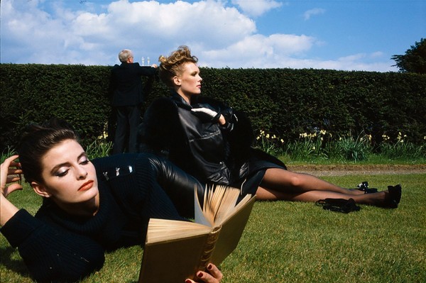 Denis Piel, Joan &amp;amp; Nancy (Reading Time), Castle Howard, North Yorkshire, UK, US VOGUE, 1982