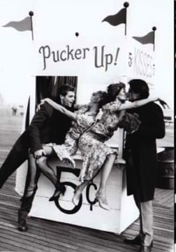 Ellen von Unwerth Pucker Up!, New York, 2001