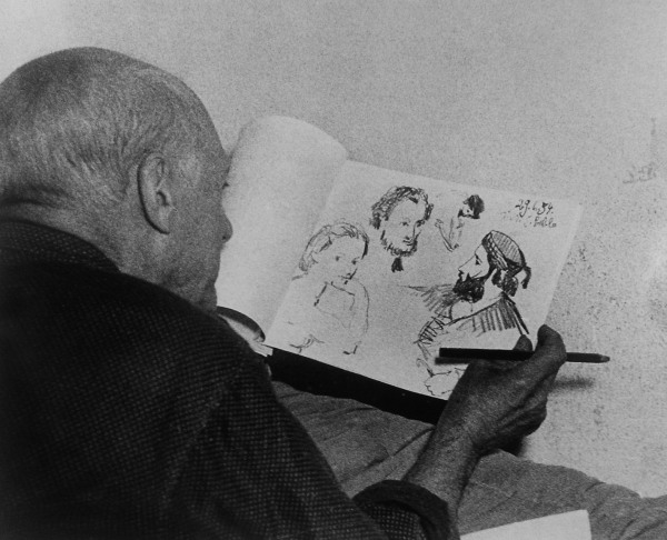 Alexander Lieberman, Pablo Picasso sketching the characters in Manet's &quot;Dejeuner sur l'Herbe&quot;, Vallauris, 1949-1954