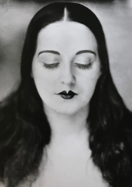 Jacques Henri Lartigue, Solange, Neuilly, 1929