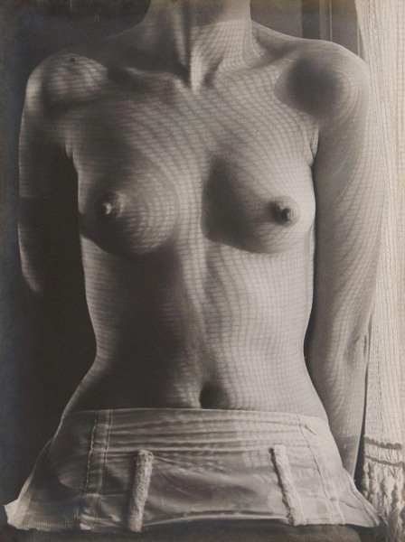 Man Ray&nbsp;, Lee Miller&#039;s Torso, Paris, 1930