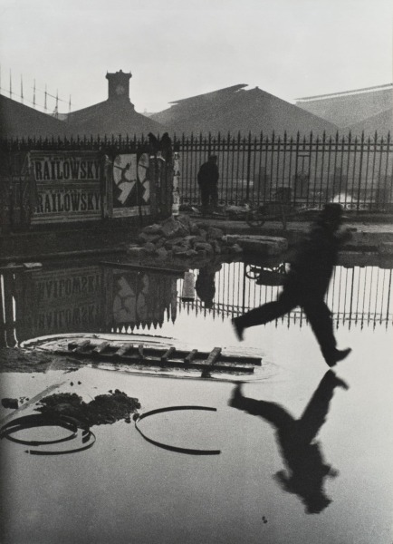 Henri Cartier-Bresson, Place de l&#039;Europe in the rain, Paris, 1932