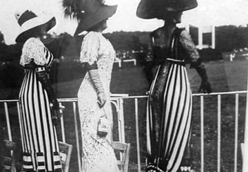Jacques-Henri Lartigue, Three Women at Races, Auteuil, 1911