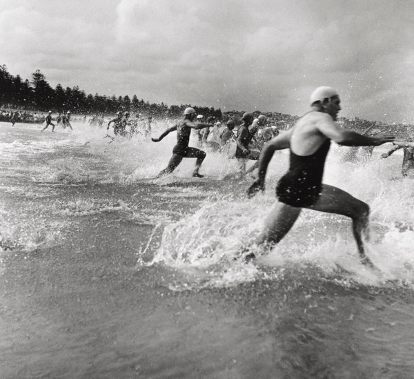 Max Dupain, Surf Race Start, 1940