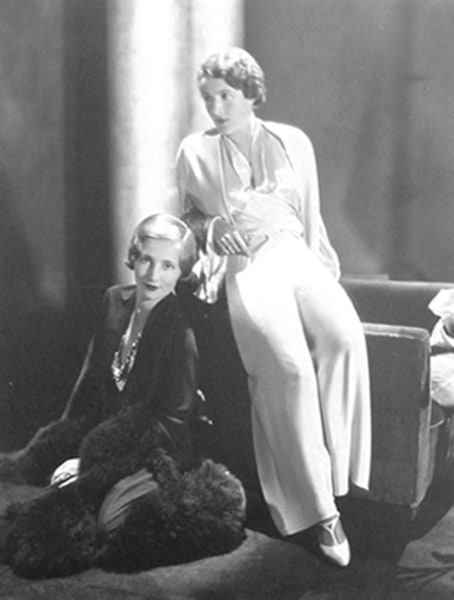George Hoyningen-Huene, Two women seated
