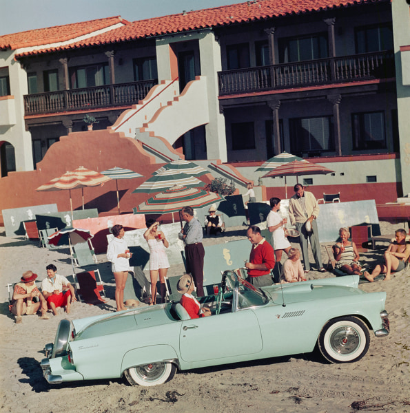Slim Aarons, La Jolla Beach Club, 1955