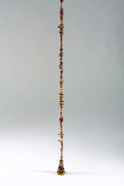 Margie Livingston Paint Line (detail), 2009&ndash;10 Acrylic and steel cable ​240 x 2 x 2 in.