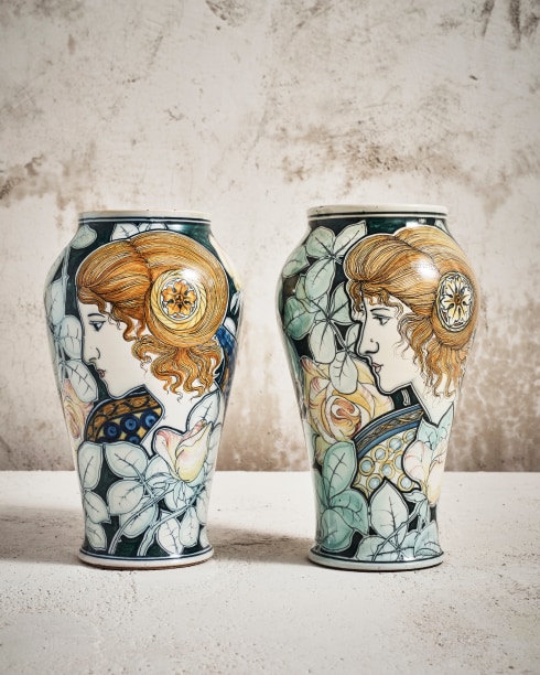 Pre-Raphaelite Ladies